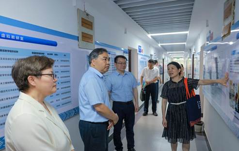 存档20260422(摄影:汪月如)肖建庄校长调研教务处、研究生院 赵双良校长陪同-14